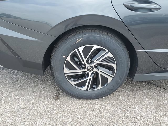 New 2026 Hyundai Sonata Blue FWD image 5