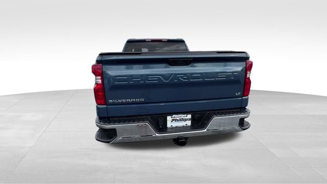 Used 2024 Chevrolet Silverado 1500 LT AWD/4WD image 5