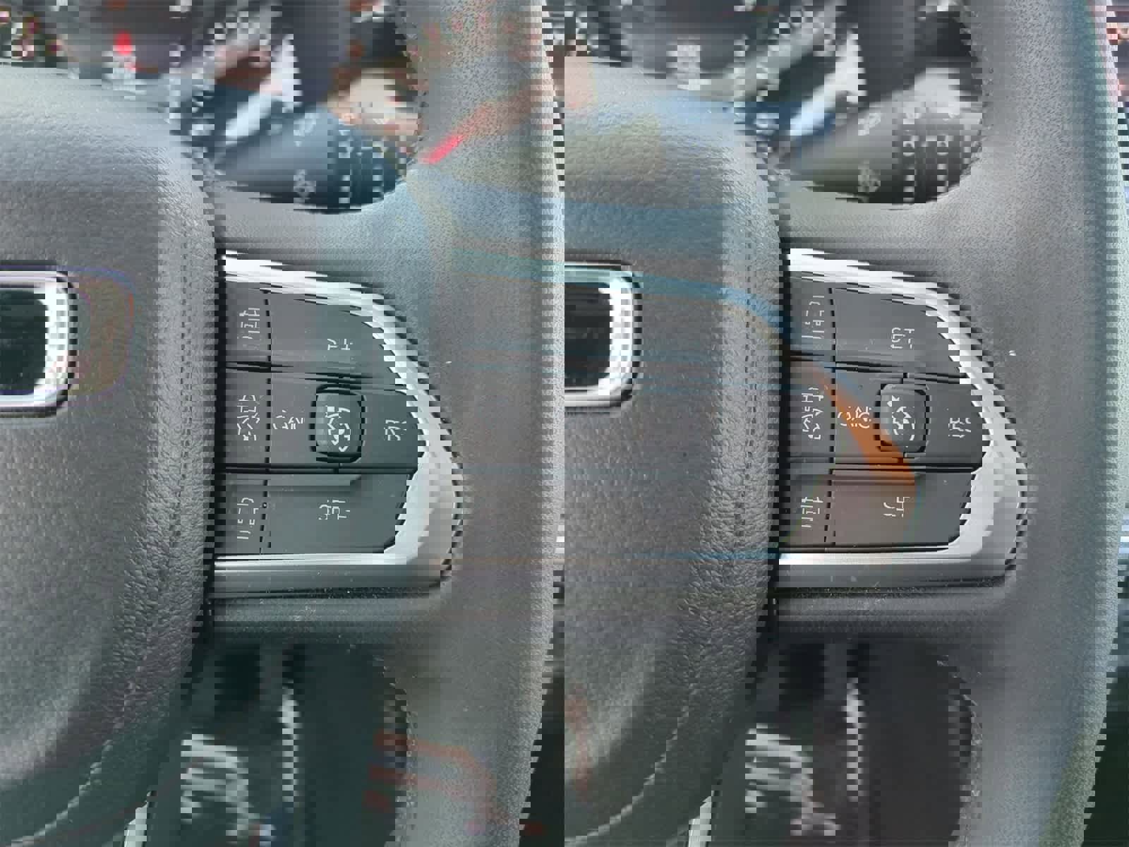 Certified 2024 Jeep Compass Limited w/ Sun and Sound Group image 25