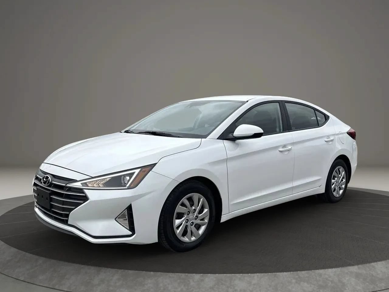 Used 2020 Hyundai Elantra SE w/ Cargo Package (C1) FWD image 1