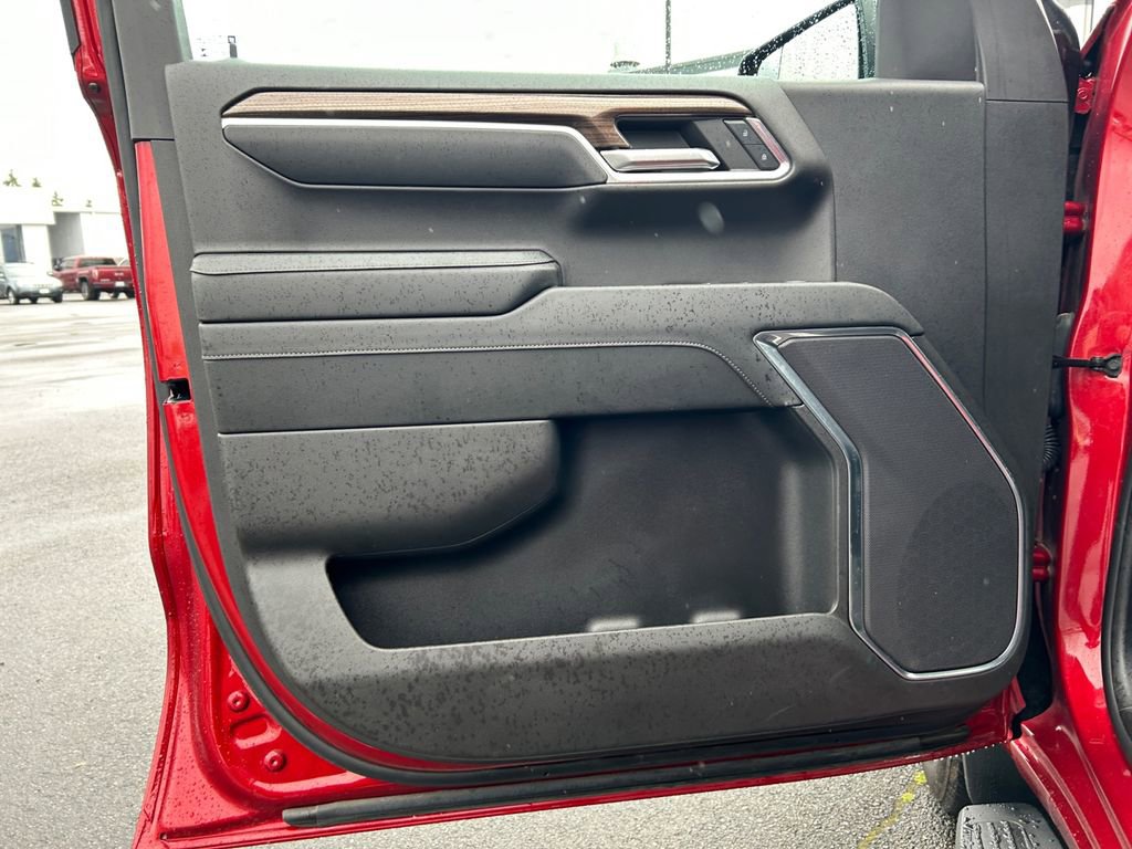 Used 2023 Chevrolet Silverado 1500 LT image 22