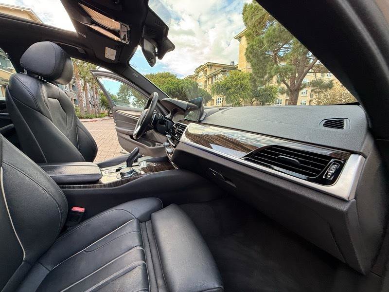 Used 2020 BMW 530i w/ Convenience Package RWD image 58