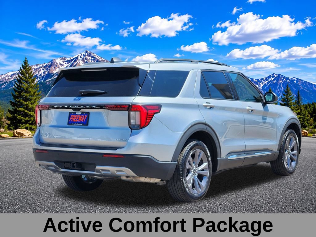 Used 2025 Ford Explorer Active w/ Active Comfort Package AWD/4WD image 5