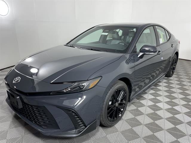 New 2026 Toyota Camry SE image 3