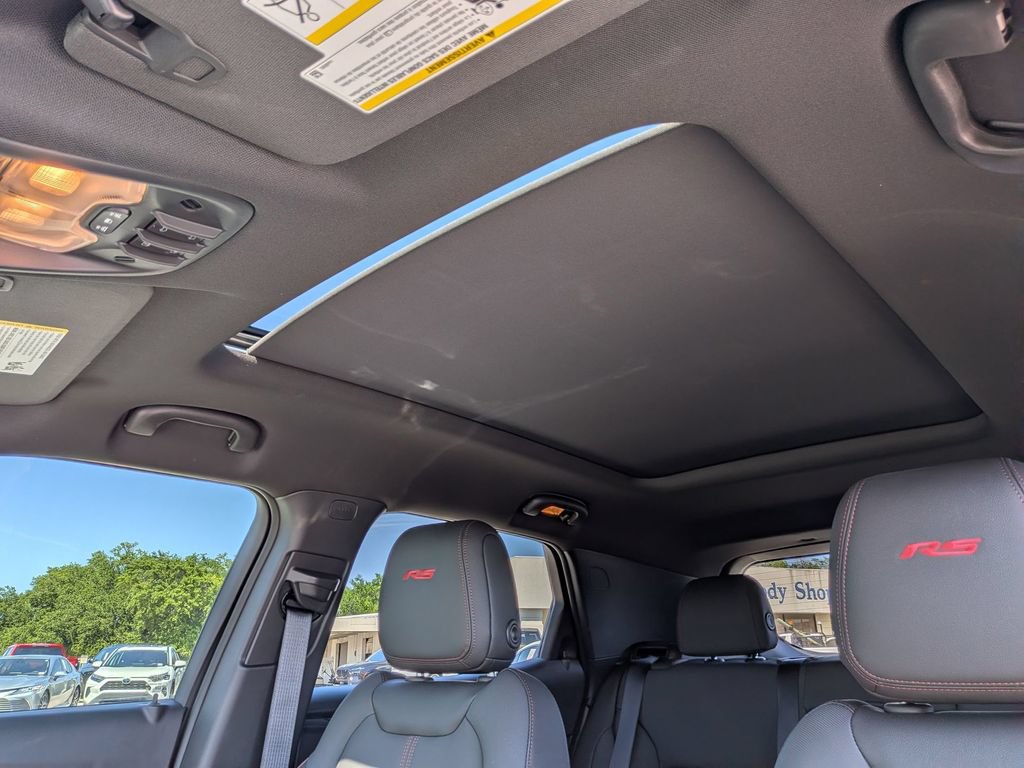 Used 2026 Chevrolet TrailBlazer RS w/ Convenience Package FWD image 17