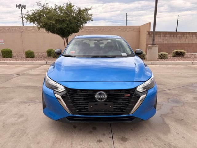 Used 2025 Nissan Sentra SR FWD image 2