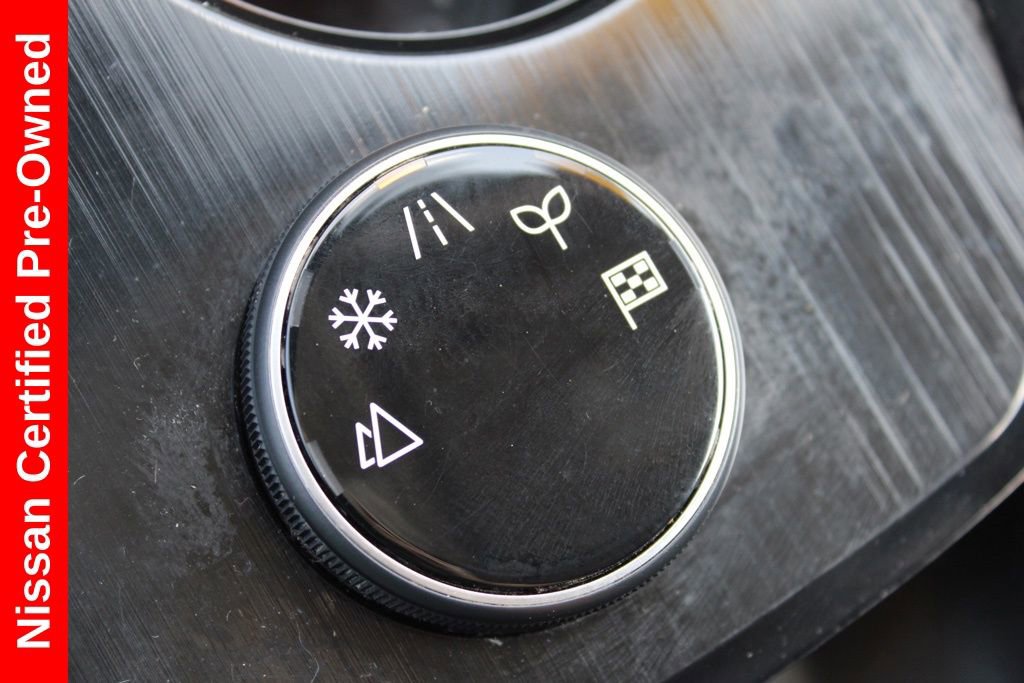 Certified 2023 Nissan Rogue SV w/ SV Premium Package image 44