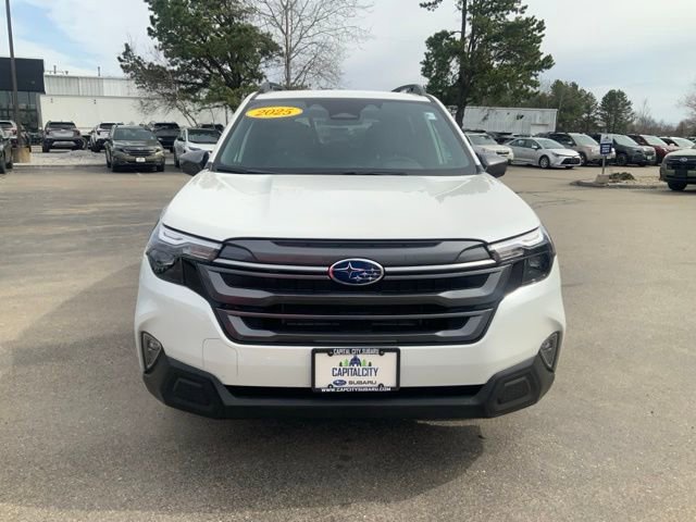 Certified 2025 Subaru Forester Premium image 2