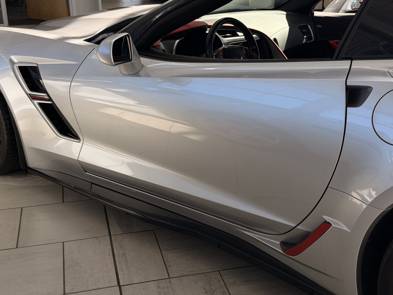 Used 2017 Chevrolet Corvette Grand Sport w/ Battery Protection Package RWD image 9