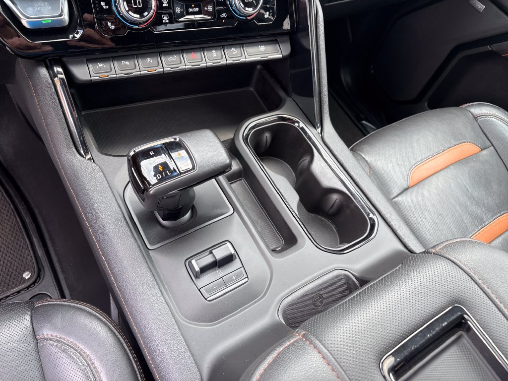 Certified 2022 GMC Sierra 1500 AT4 w/ AT4 Premium Package AWD/4WD image 24