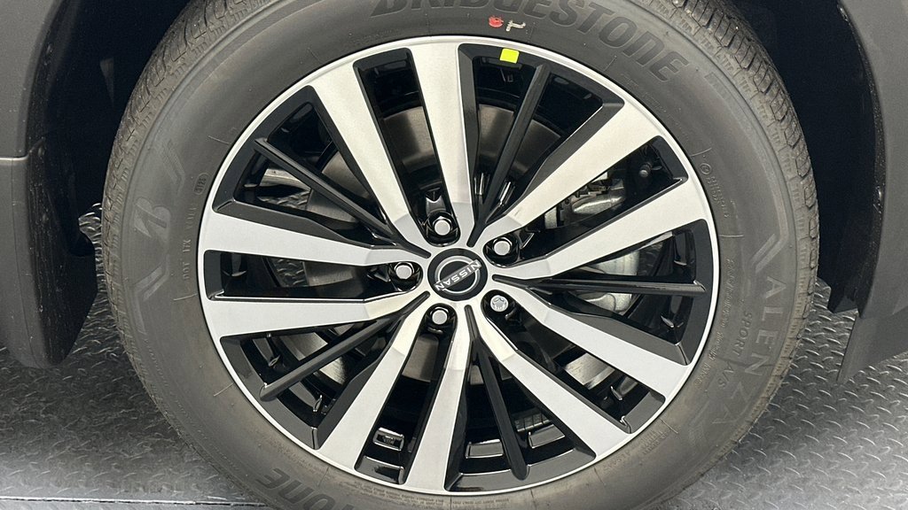 New 2025 Nissan Pathfinder Platinum w/ Cargo Package image 20