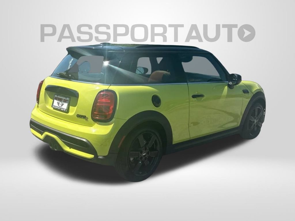 Used 2024 MINI Cooper S FWD image 6