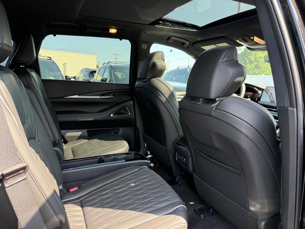 New 2027 INFINITI QX60 Autograph w/ Dark Cargo Package AWD/4WD image 5