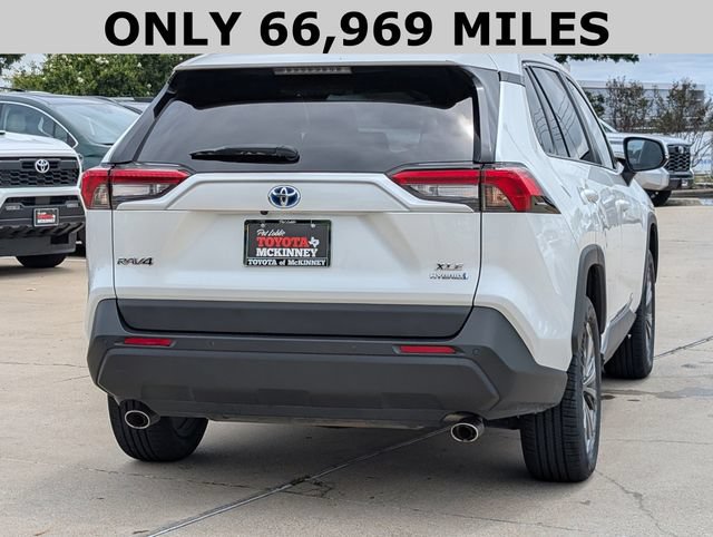 Used 2024 Toyota RAV4 XLE Premium w/ Weather Package AWD/4WD image 4