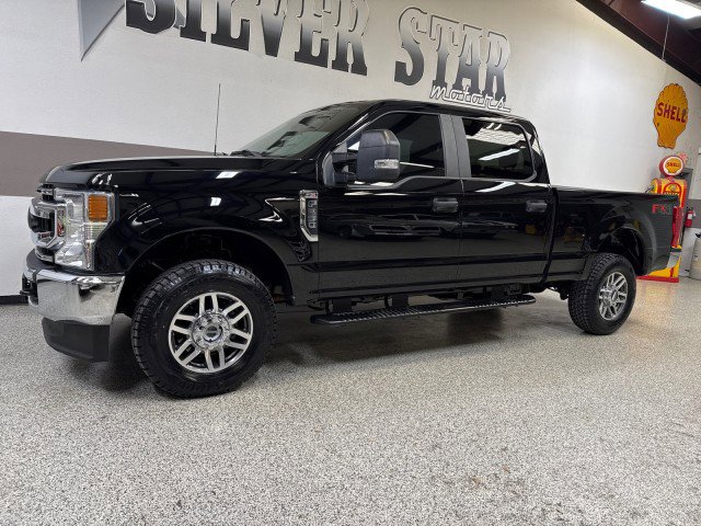 Used 2022 Ford F250 XL w/ STX Appearance Package image 4