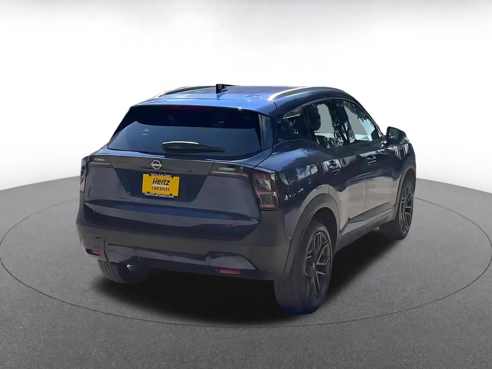 Used 2026 Nissan Kicks SR FWD image 13