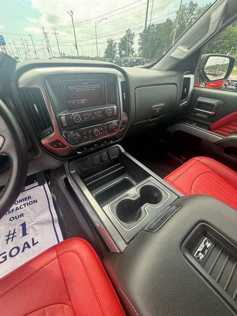 Used 2018 Chevrolet Silverado 1500 LT w/ All Star Edition AWD/4WD image 11