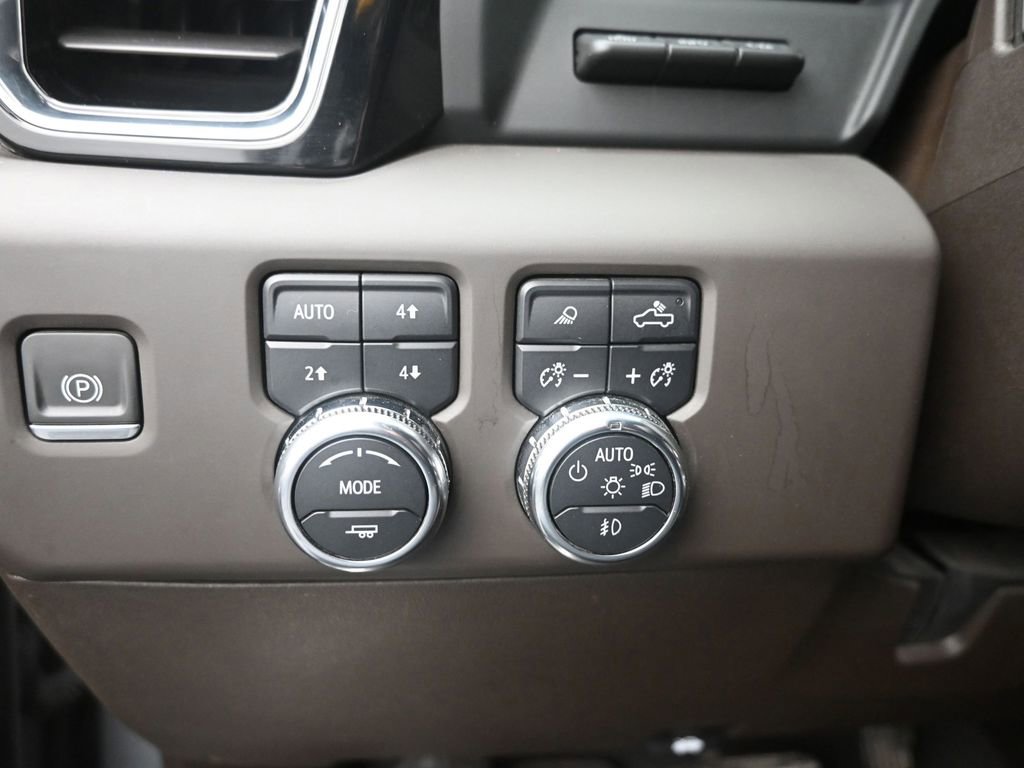 Used 2024 GMC Sierra 2500 Denali w/ Denali Reserve Package image 15