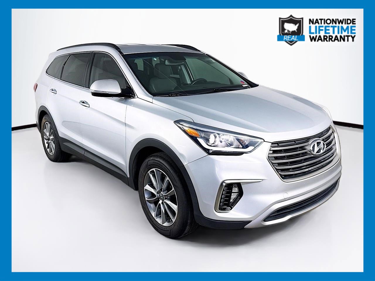 Used 2019 Hyundai Santa Fe XL SE w/ SE Premium Package 02