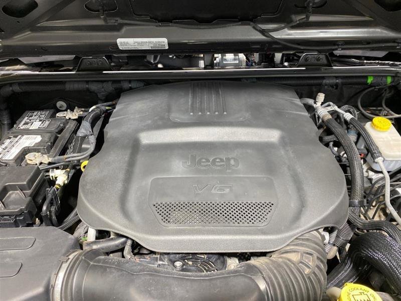 Used 2018 Jeep Wrangler Unlimited Sport S AWD/4WD image 18