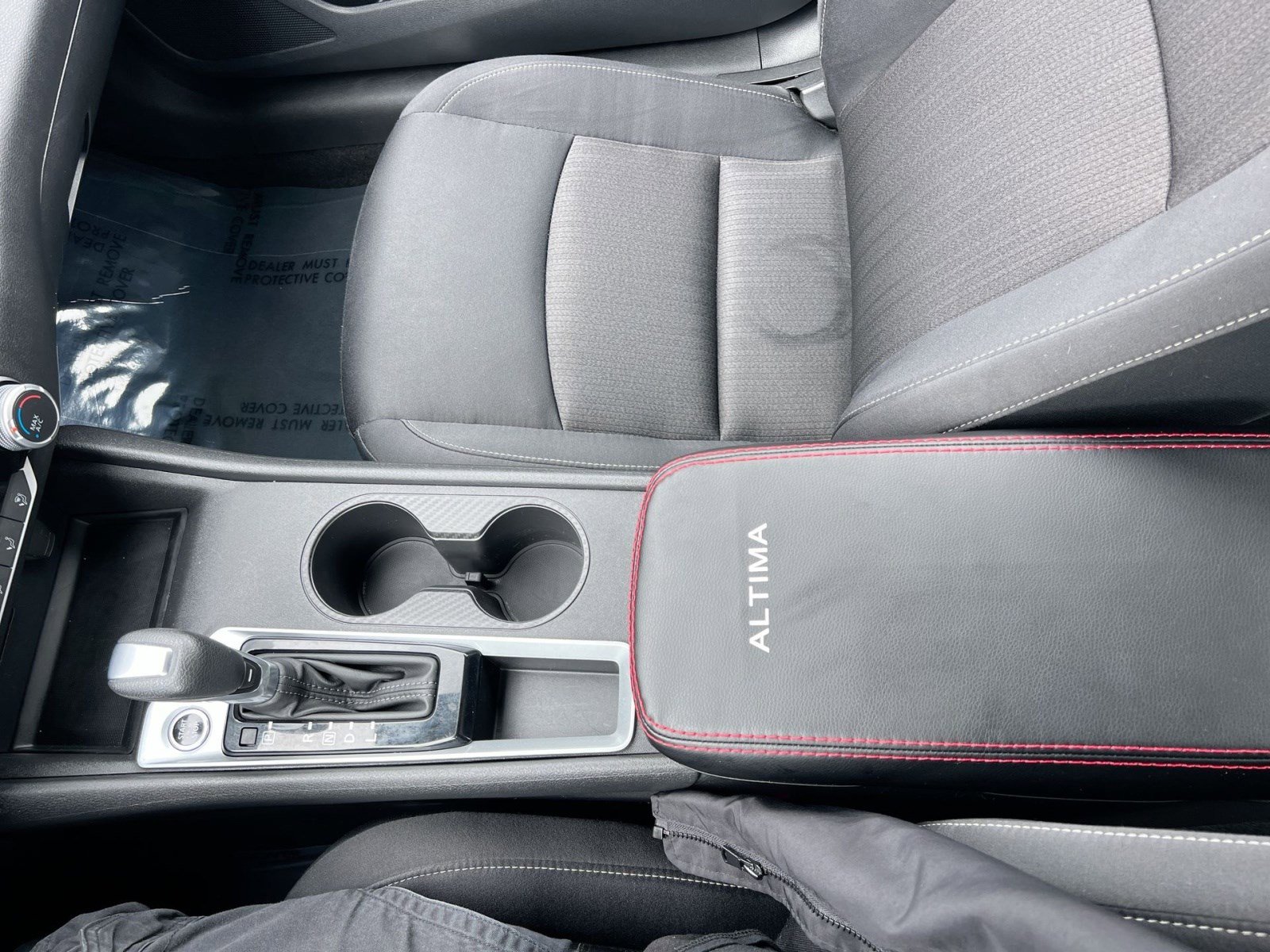 Used 2025 Nissan Altima 2.5 SV image 22