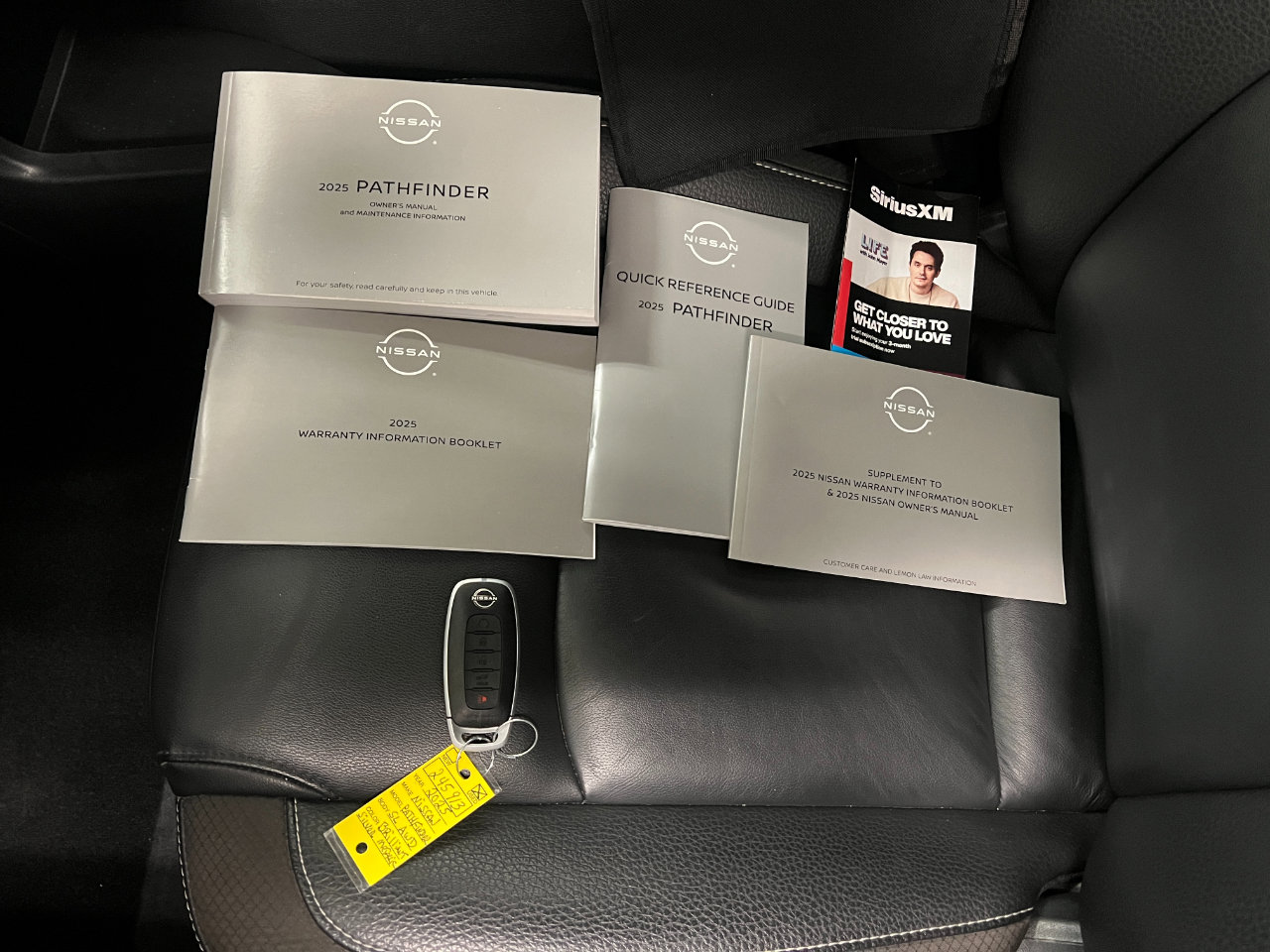 Used 2025 Nissan Pathfinder SL image 55