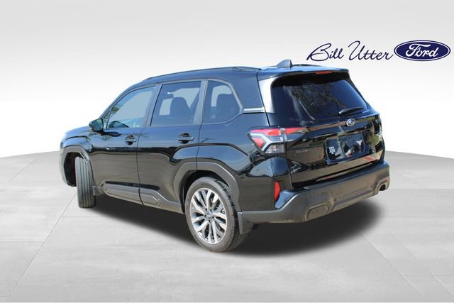 Used 2025 Subaru Forester Touring w/ Popular Package - Touring AWD/4WD image 7