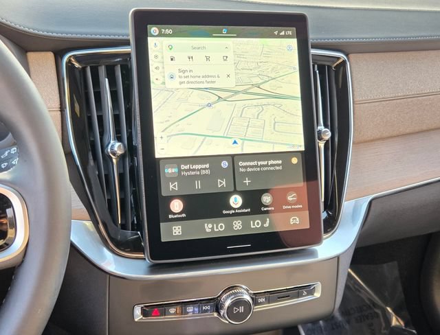 New 2026 Volvo XC90 B6 Plus AWD/4WD image 17