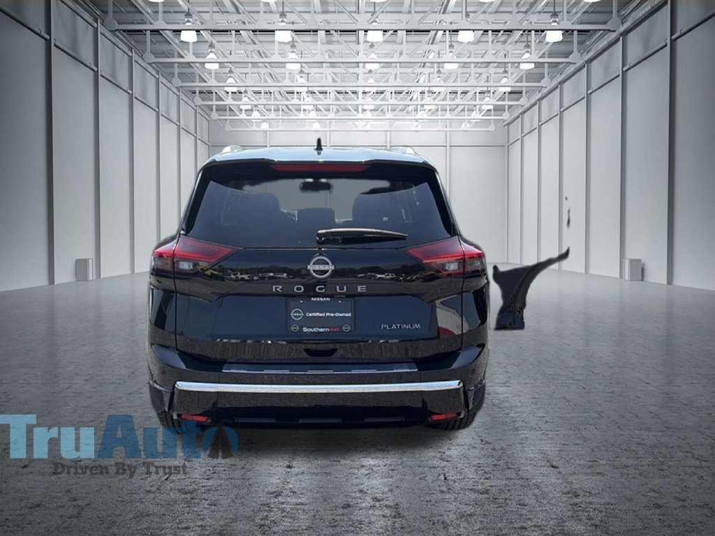 Used 2024 Nissan Rogue Platinum w/ Platinum Premium Package FWD image 16