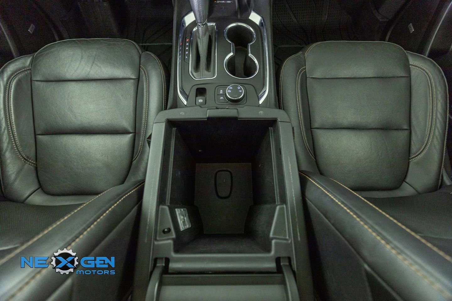 Used 2020 Chevrolet Traverse Premier w/ Redline Edition image 30