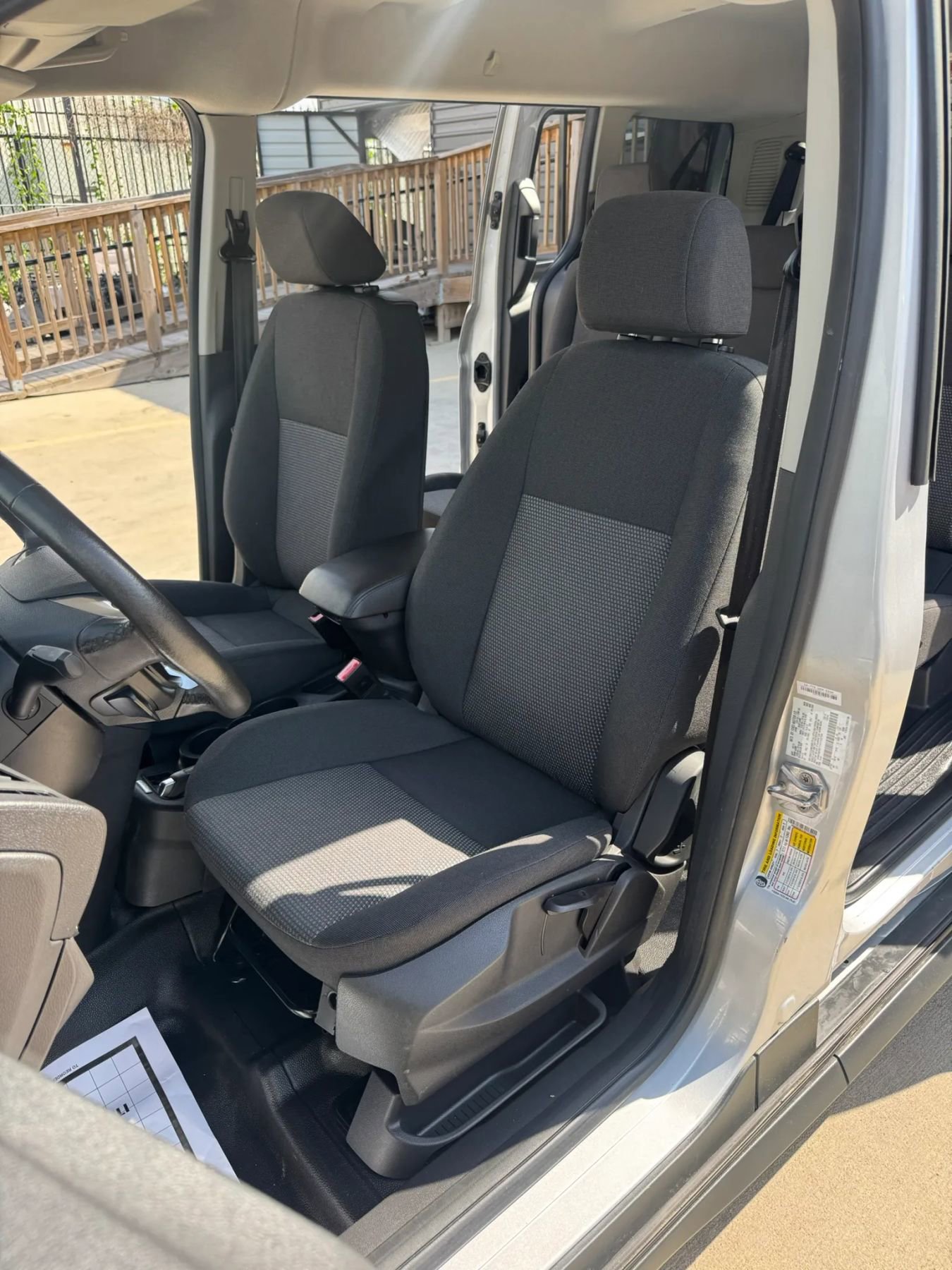 Used 2017 Ford Transit Connect XL FWD image 24