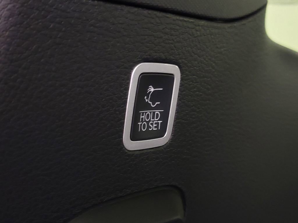 New 2026 Jeep Grand Wagoneer Limited image 9