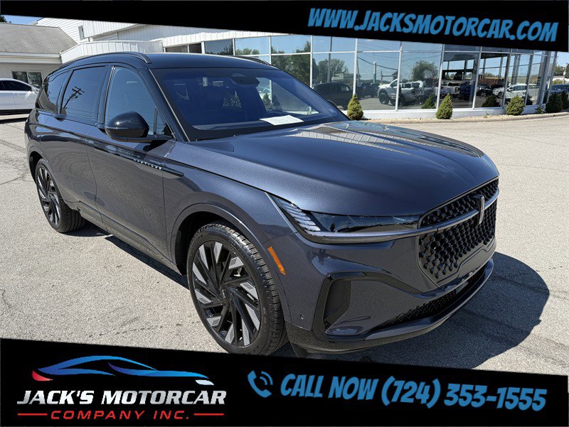Used 2024 Lincoln Nautilus Reserve w/ Jet Appearance Package (87T) video 1