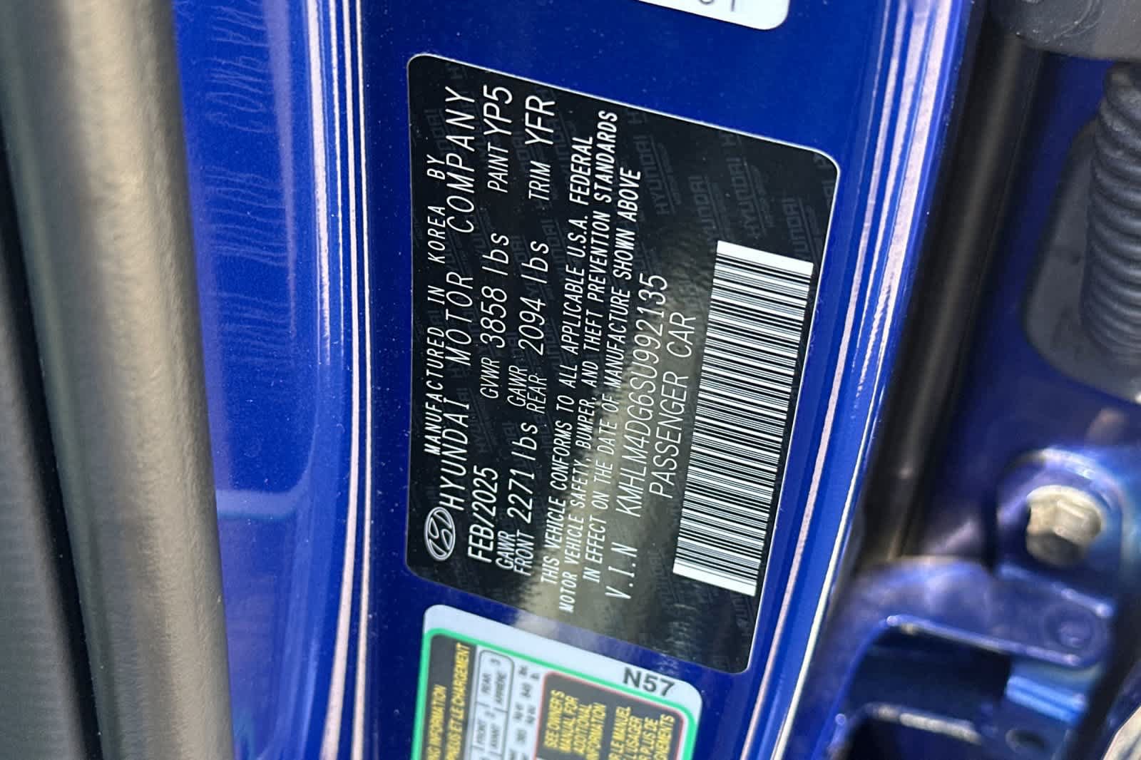 Used 2025 Hyundai Elantra Sport FWD image 32