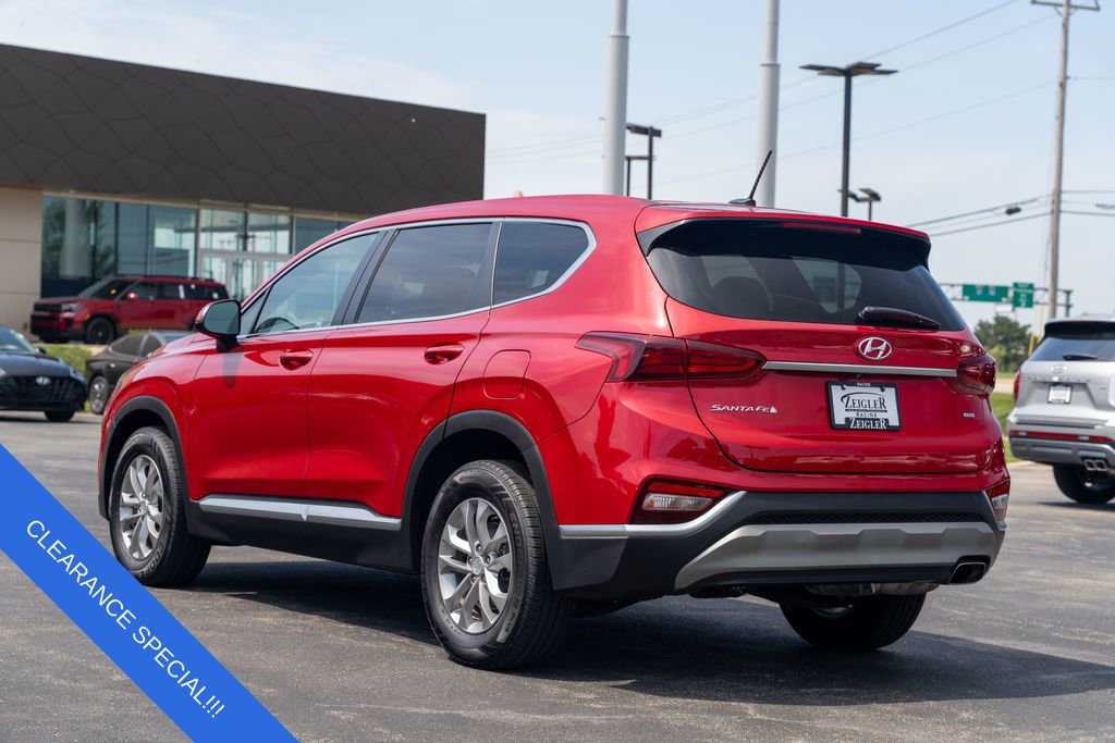 Used 2020 Hyundai Santa Fe SE image 5