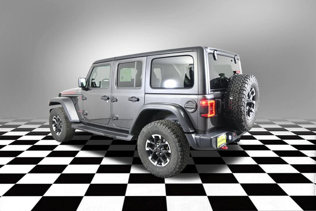 Used 2024 Jeep Wrangler Unlimited Rubicon w/ Dual Top Group AWD/4WD image 5