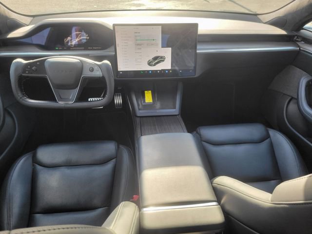 Used 2021 Tesla Model S Plaid image 15