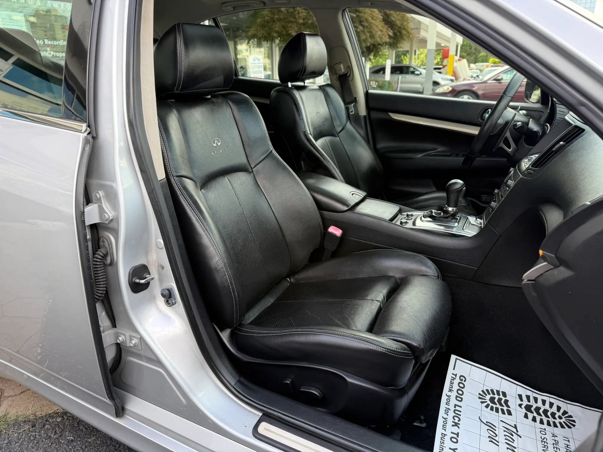 Used 2011 INFINITI G37 x Sedan w/ Premium Pkg AWD/4WD image 35