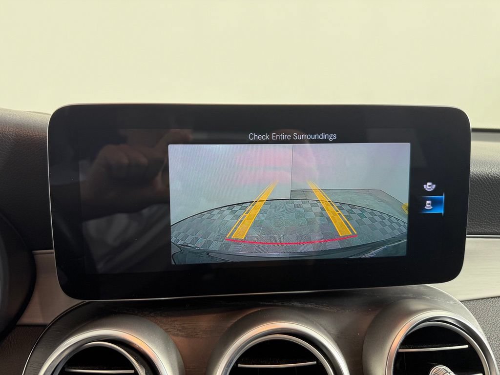 Used 2020 Mercedes-Benz GLC 300 4MATIC image 16