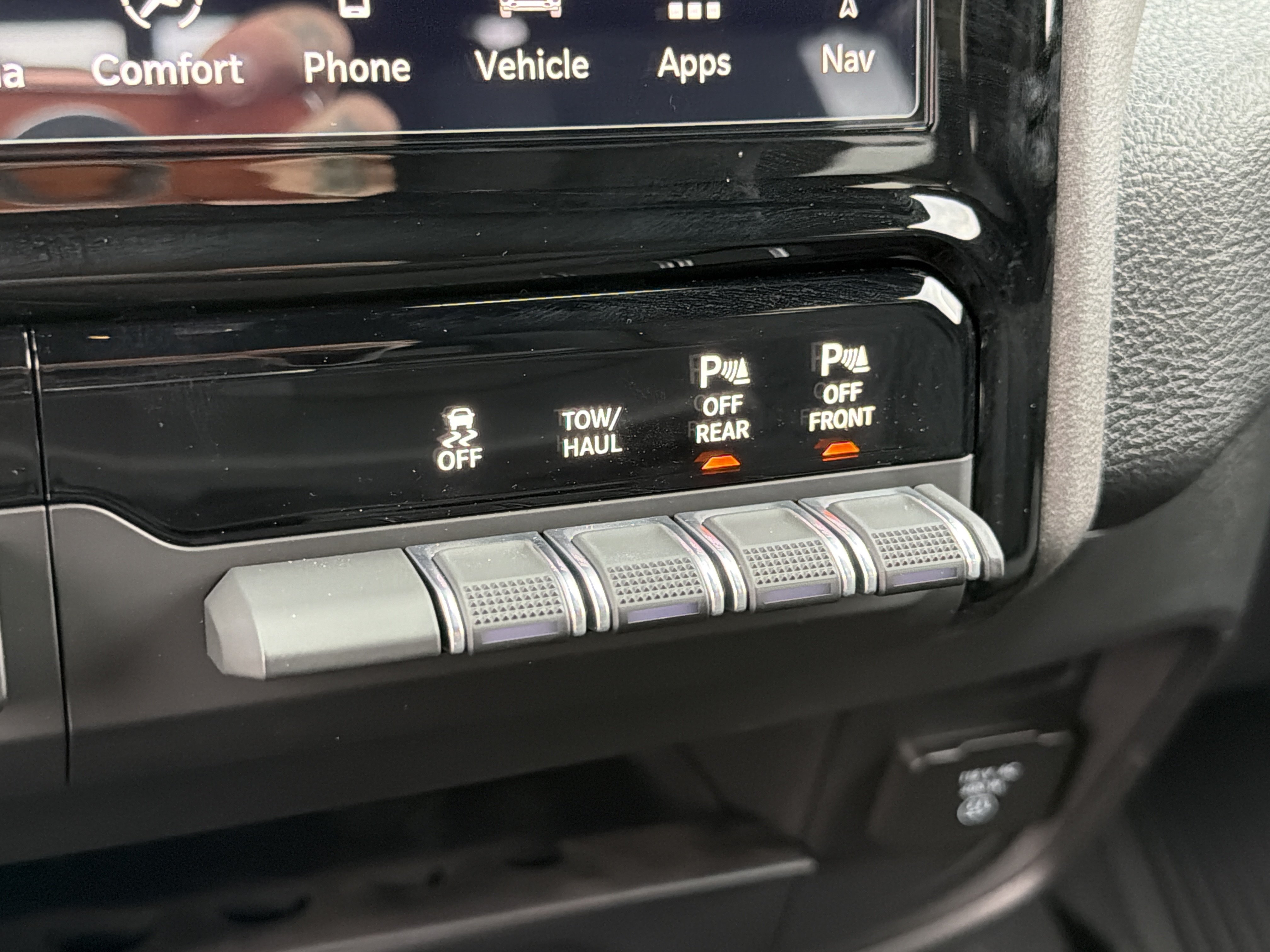 New 2026 RAM 2500 Tradesman AWD/4WD image 30