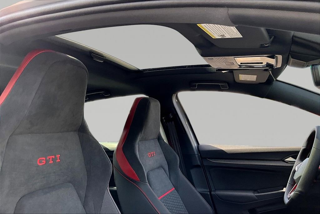 New 2026 Volkswagen GTI SE image 26