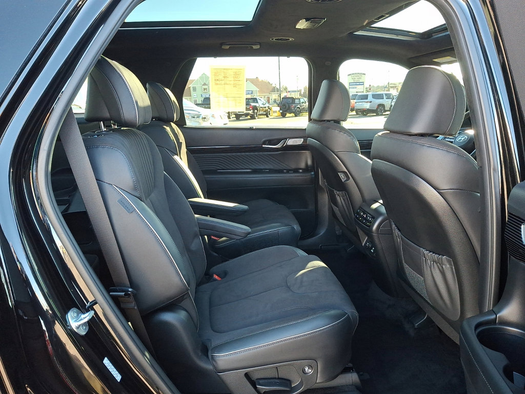 Used 2024 Hyundai Palisade Calligraphy AWD/4WD image 14