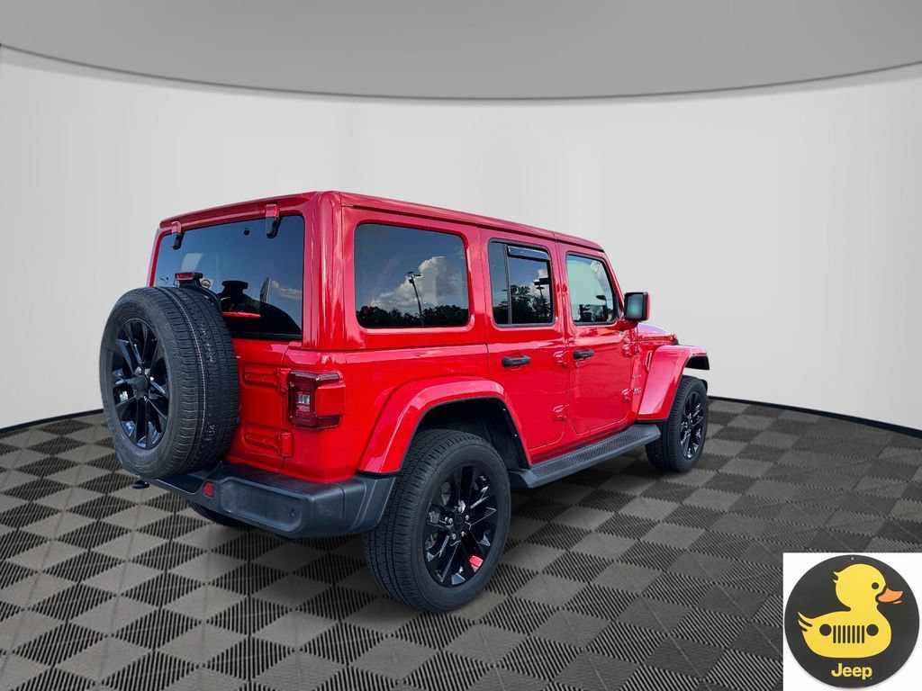 Used 2021 Jeep Wrangler Unlimited Sahara w/ Cold Weather Group AWD/4WD image 5