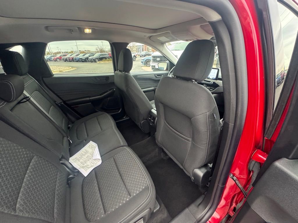 New 2025 Ford Escape Active w/ Cold Weather Package image 15