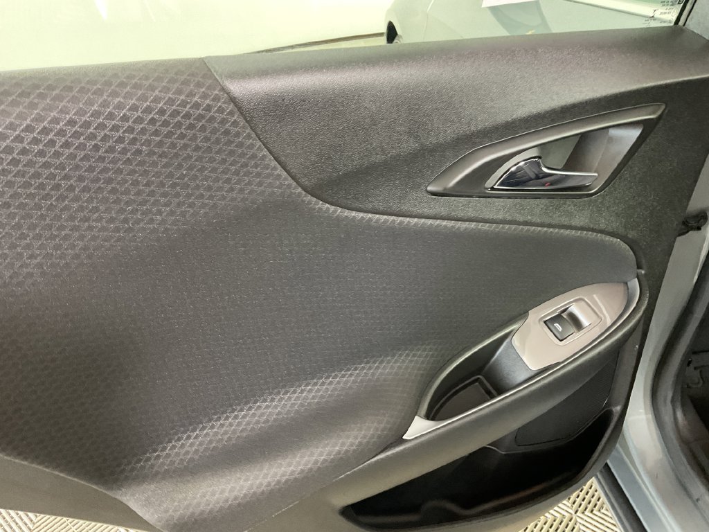 Used 2024 Chevrolet Malibu LT FWD image 16