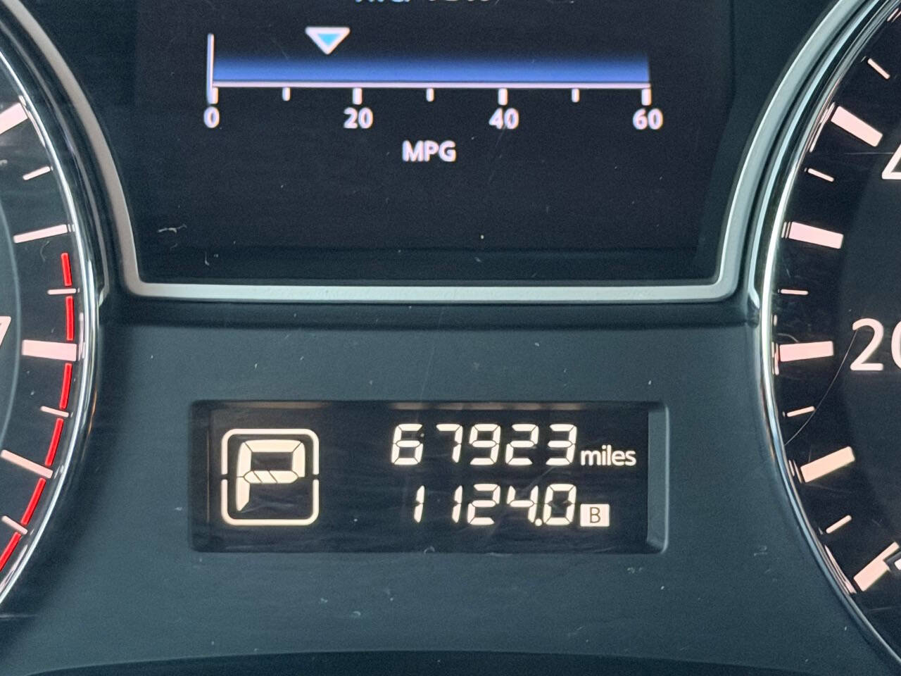 Used 2014 Nissan Pathfinder SV image 20