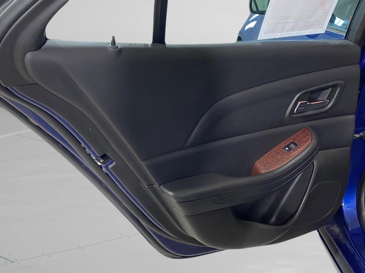Used 2013 Chevrolet Malibu LTZ image 16