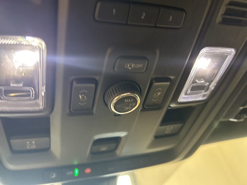 Used 2022 Chevrolet Tahoe RST w/ Luxury Package image 13