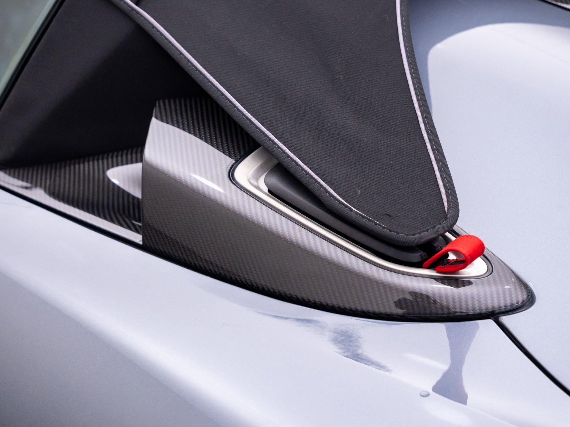 Certified 2025 Porsche 718 Boxster Spyder RS RWD image 41