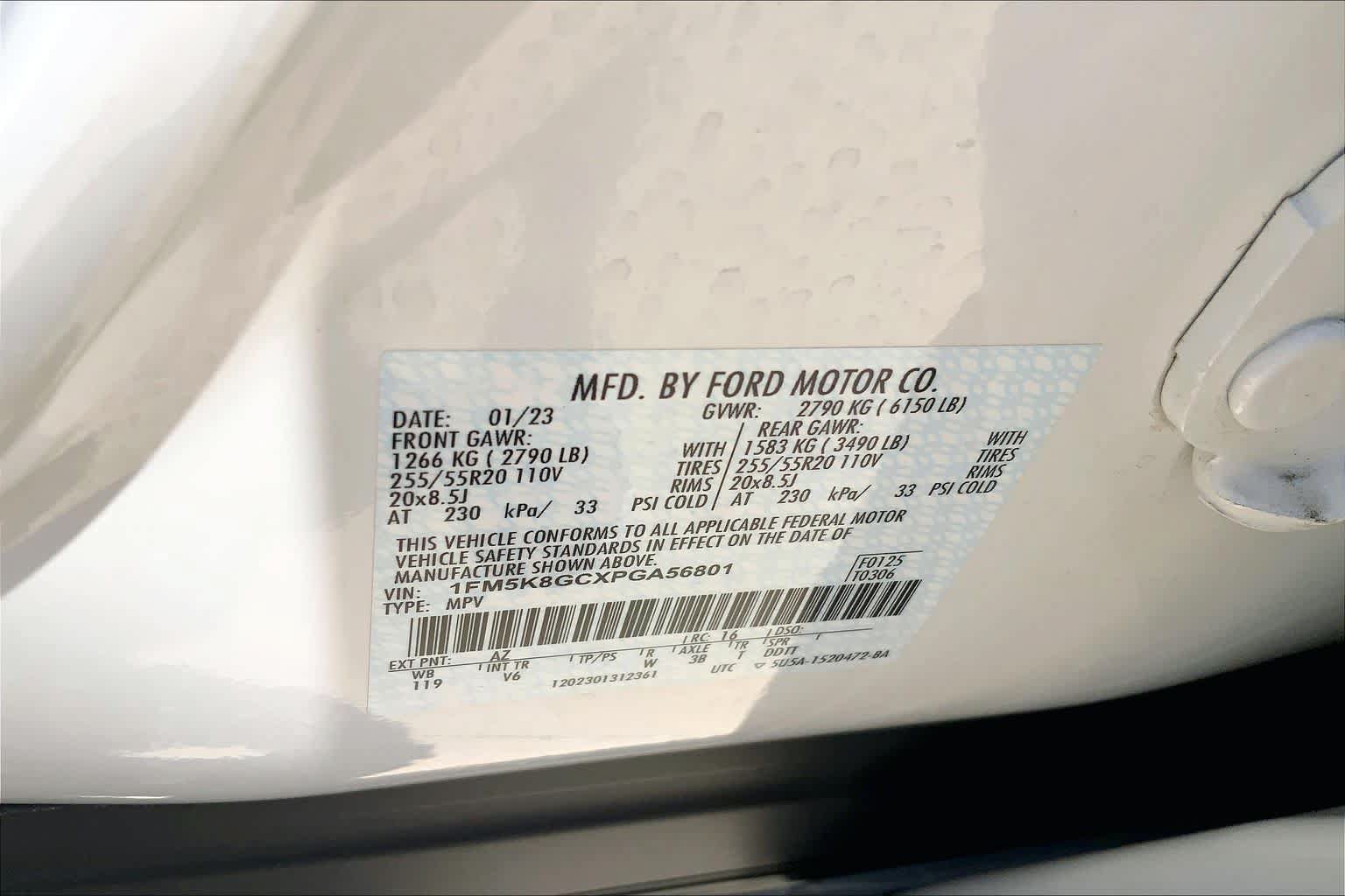 Used 2023 Ford Explorer ST AWD/4WD image 32
